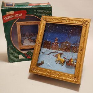 VINTAGE Mr. Christmas Snowing Scenes Magical Photo Frame Musical Moving Snow